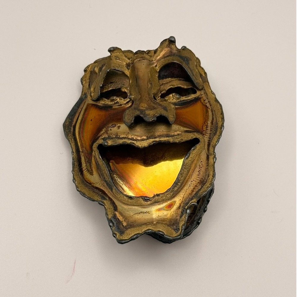 Vintage Brutalist Brass Theatrical Mask Brooch Natural Agate Slice Statement Pin